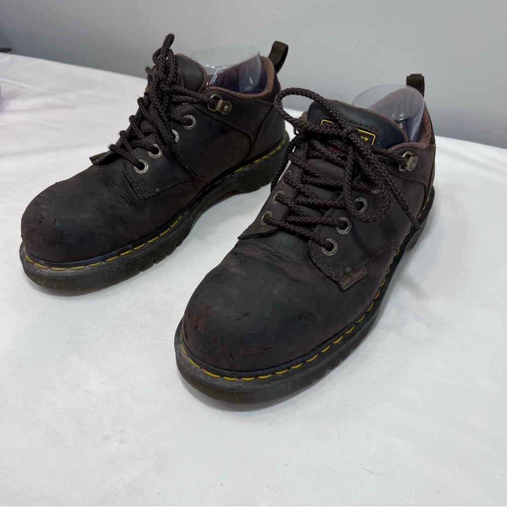 Dr. Martens Hylow Steel Toe Work Shoes in Gaucho brown leather. Size 10
